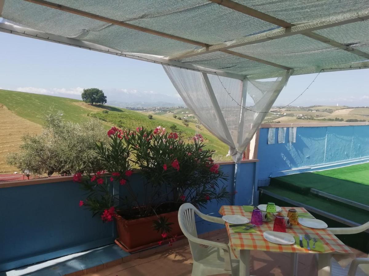 B&B Gli Amici Del Tubarello Roseto Degli Abruzzi Bagian luar foto