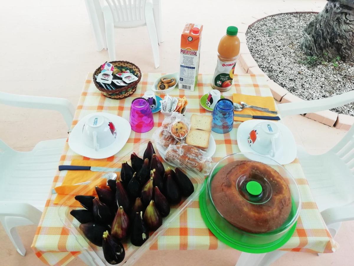 B&B Gli Amici Del Tubarello Roseto Degli Abruzzi Bagian luar foto